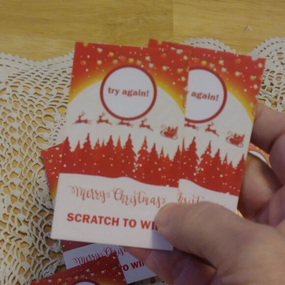 Christmas Drawing Game, Scratch off - Picture 4 of 4